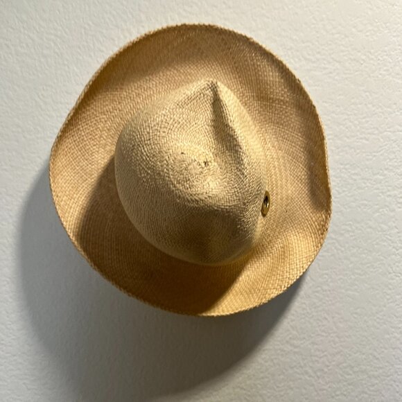 NWT Coach Maria Hat in Camel Minor Flaw in Weave main image 3